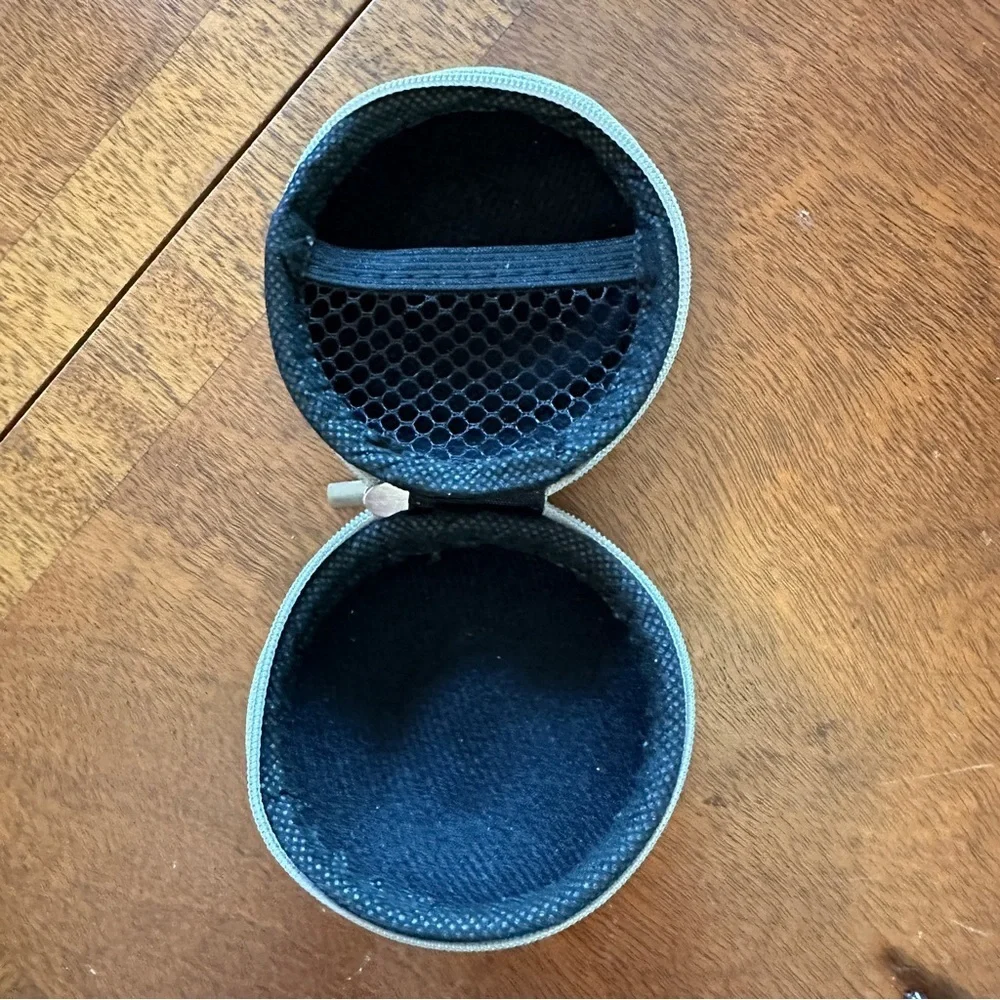 Round Gray Tech Storage Organizer Case with Zip Closure